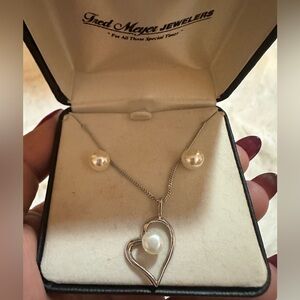 925 pearl necklace and earrings set
